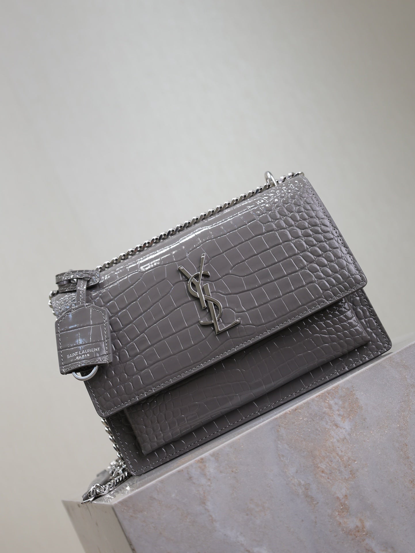 SAINT LAURENT YSL 25S SUNSET MEDIUM 22 IN DARK GRAY CROCODILE-EMBOSSED SHINY CALFSKIN SILVER HARDWRE