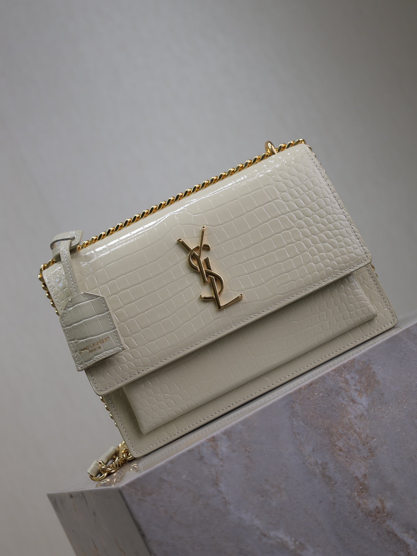 SAINT LAURENT YSL 25S SUNSET MEDIUM 22 IN IVORY CROCODILE-EMBOSSED SHINY CALFSKIN GOLD HARDWRE
