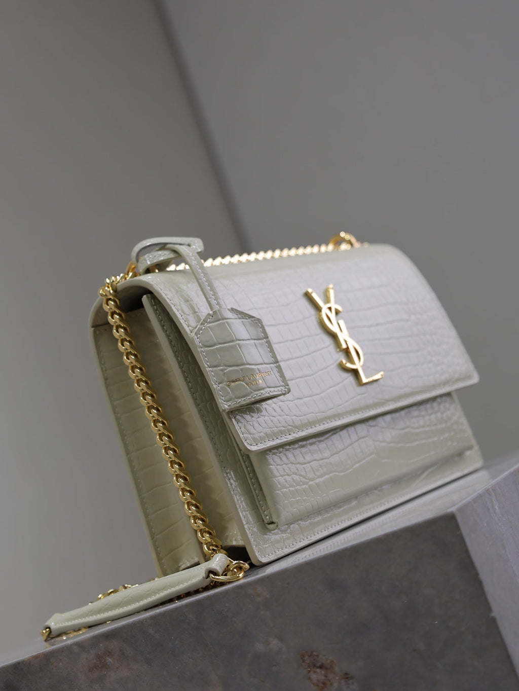 SAINT LAURENT YSL 25S SUNSET MEDIUM 22 IN IVORY CROCODILE-EMBOSSED SHINY CALFSKIN GOLD HARDWARE