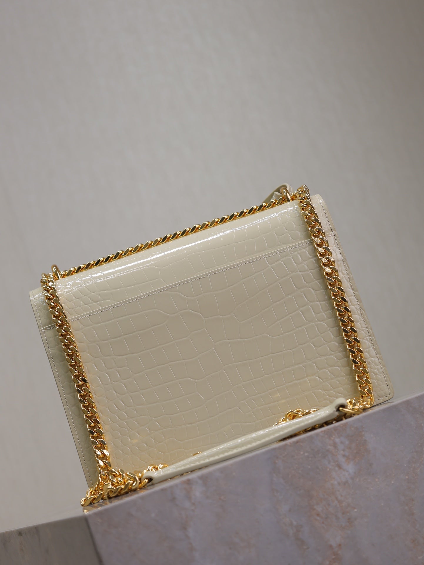 SAINT LAURENT YSL 25S SUNSET MEDIUM 22 IN IVORY CROCODILE-EMBOSSED SHINY CALFSKIN GOLD HARDWARE