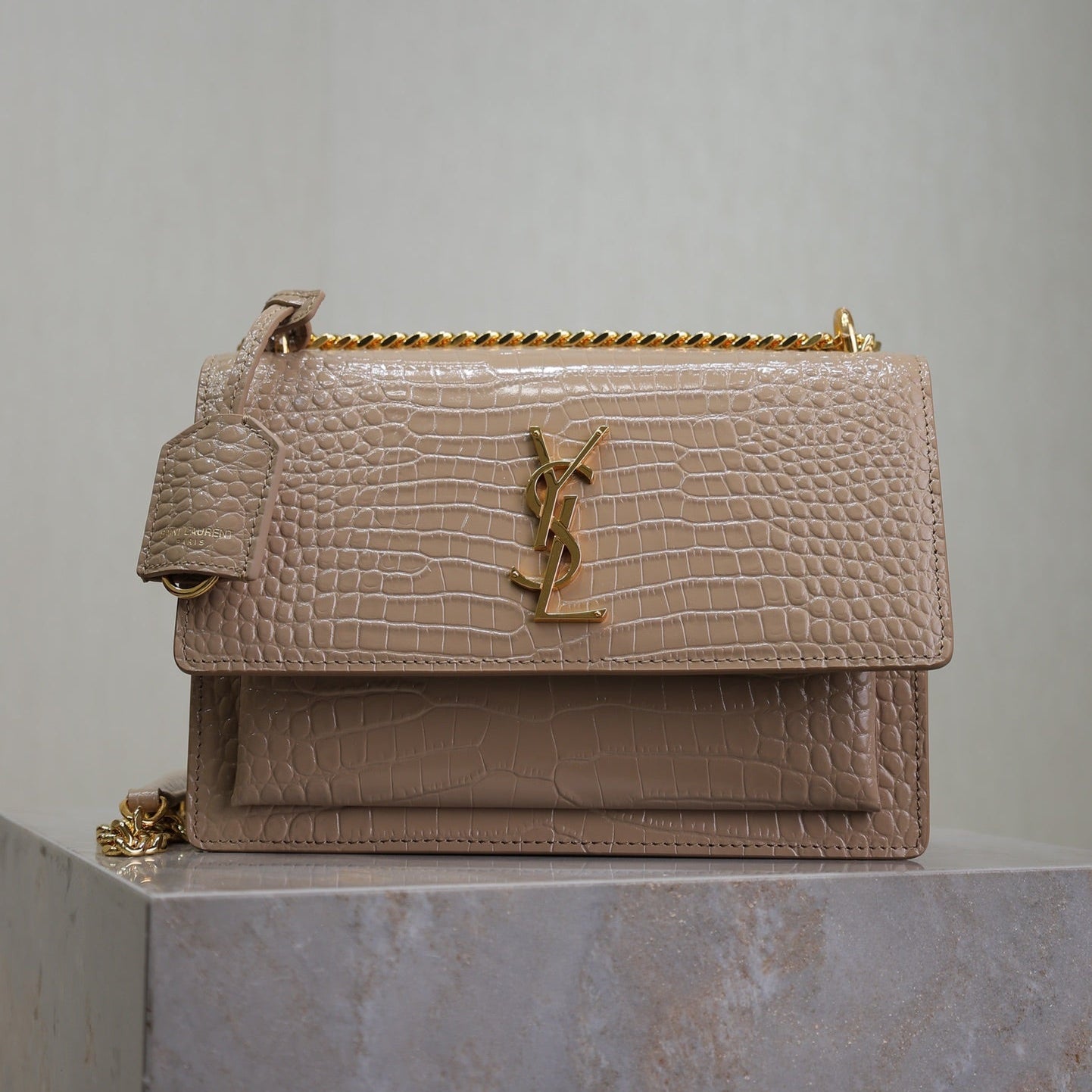 SAINT LAURENT YSL 25S SUNSET MEDIUM 22 IN NUDE CROCODILE-EMBOSSED SHINY CALFSKIN GOLD HARDWRE