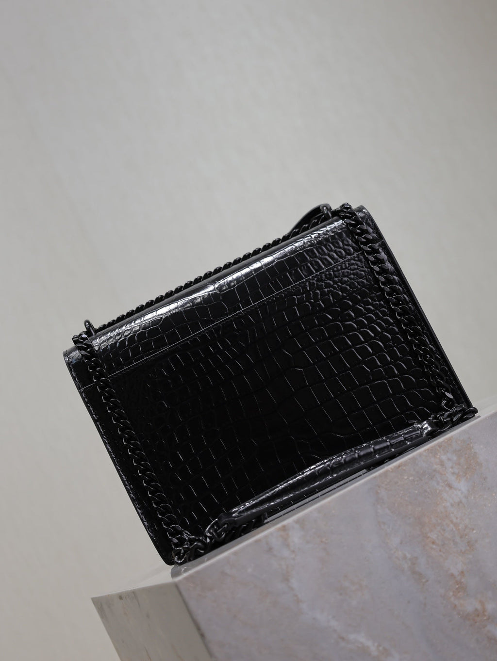SAINT LAURENT YSL 25S SUNSET MEDIUM 22 IN BLACK CROCODILE-EMBOSSED SHINY CALFSKIN BLACK HARDWRE