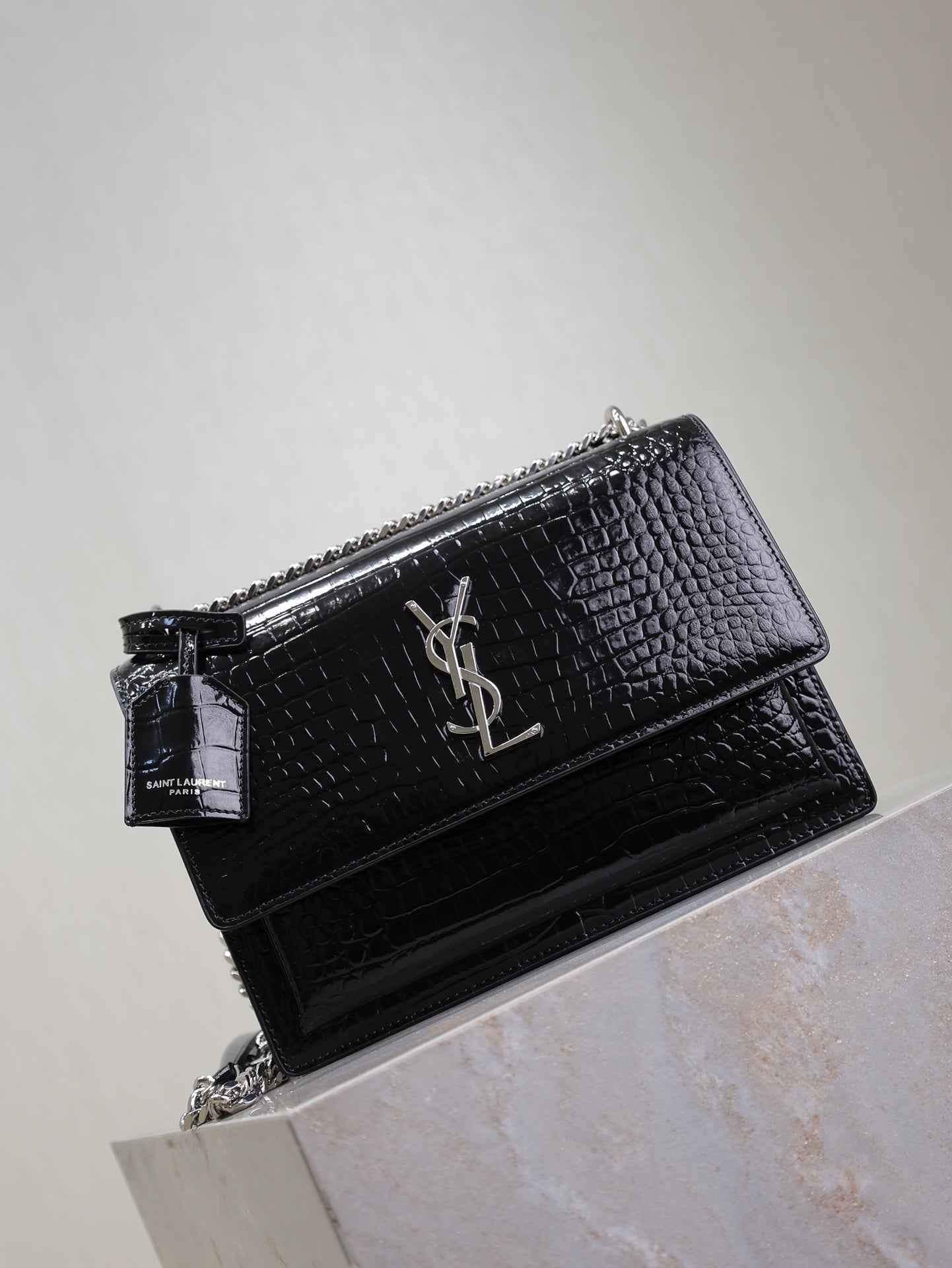 SAINT LAURENT YSL 25S SUNSET MEDIUM 22 IN BLACK CROCODILE-EMBOSSED SHINY CALFSKIN SILVER HARDWARE