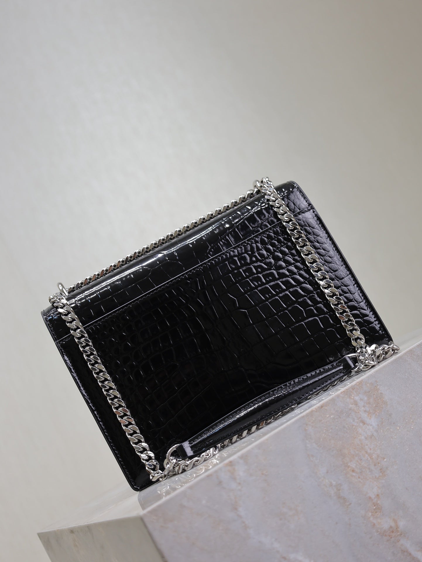 SAINT LAURENT YSL 25S SUNSET MEDIUM 22 IN BLACK CROCODILE-EMBOSSED SHINY CALFSKIN SILVER HARDWRE