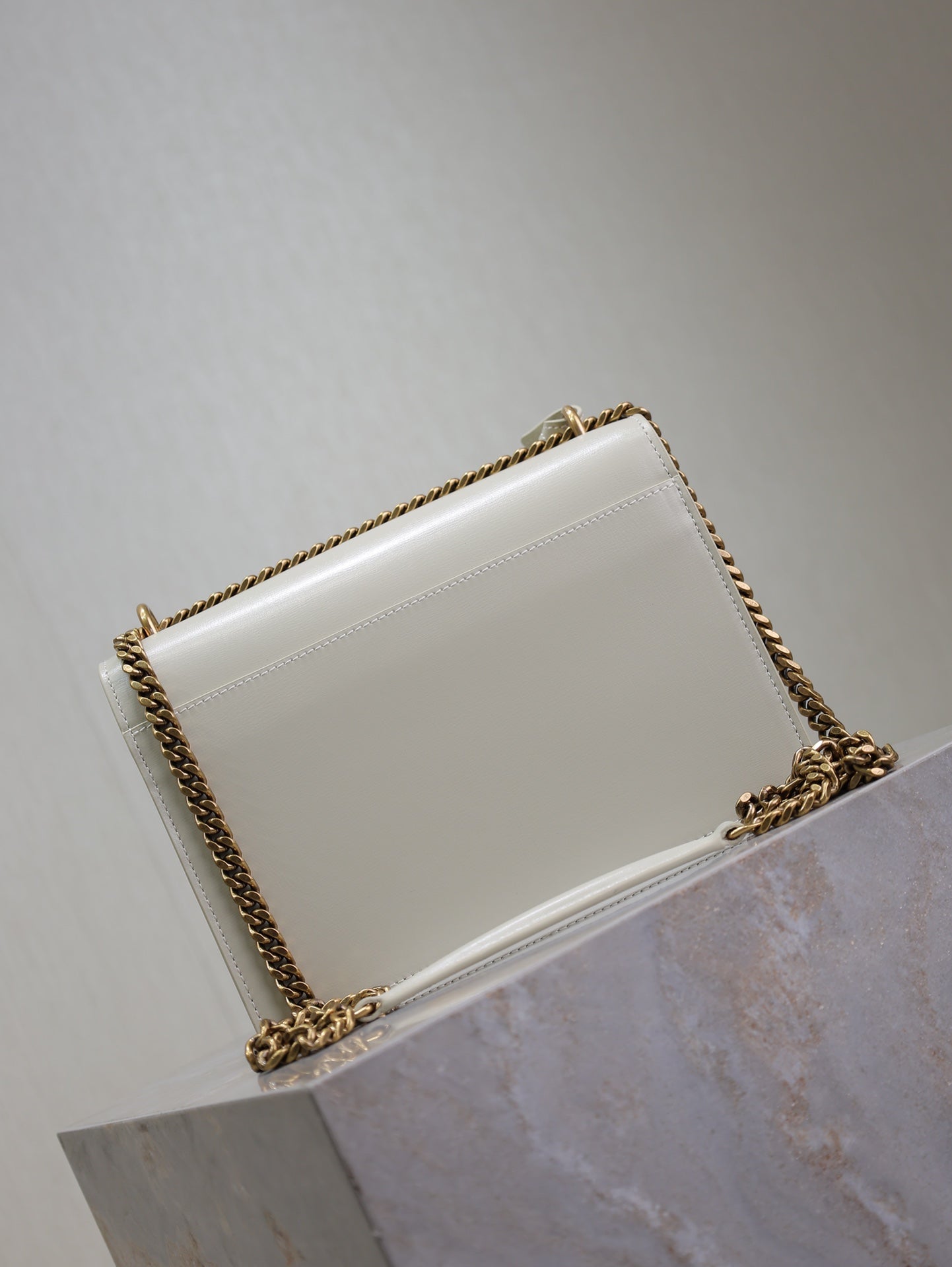 SAINT LAURENT YSL 25S SUNSET BAG 22 IN IVORY CALFSKIN GOLD HARDWRE