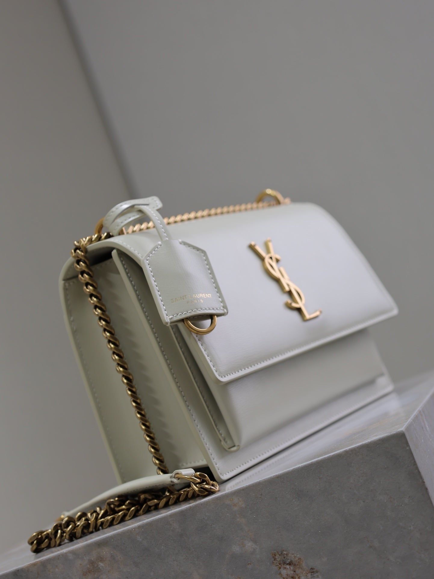 SAINT LAURENT YSL 25S SUNSET BAG 22 IN IVORY CALFSKIN GOLD HARDWRE