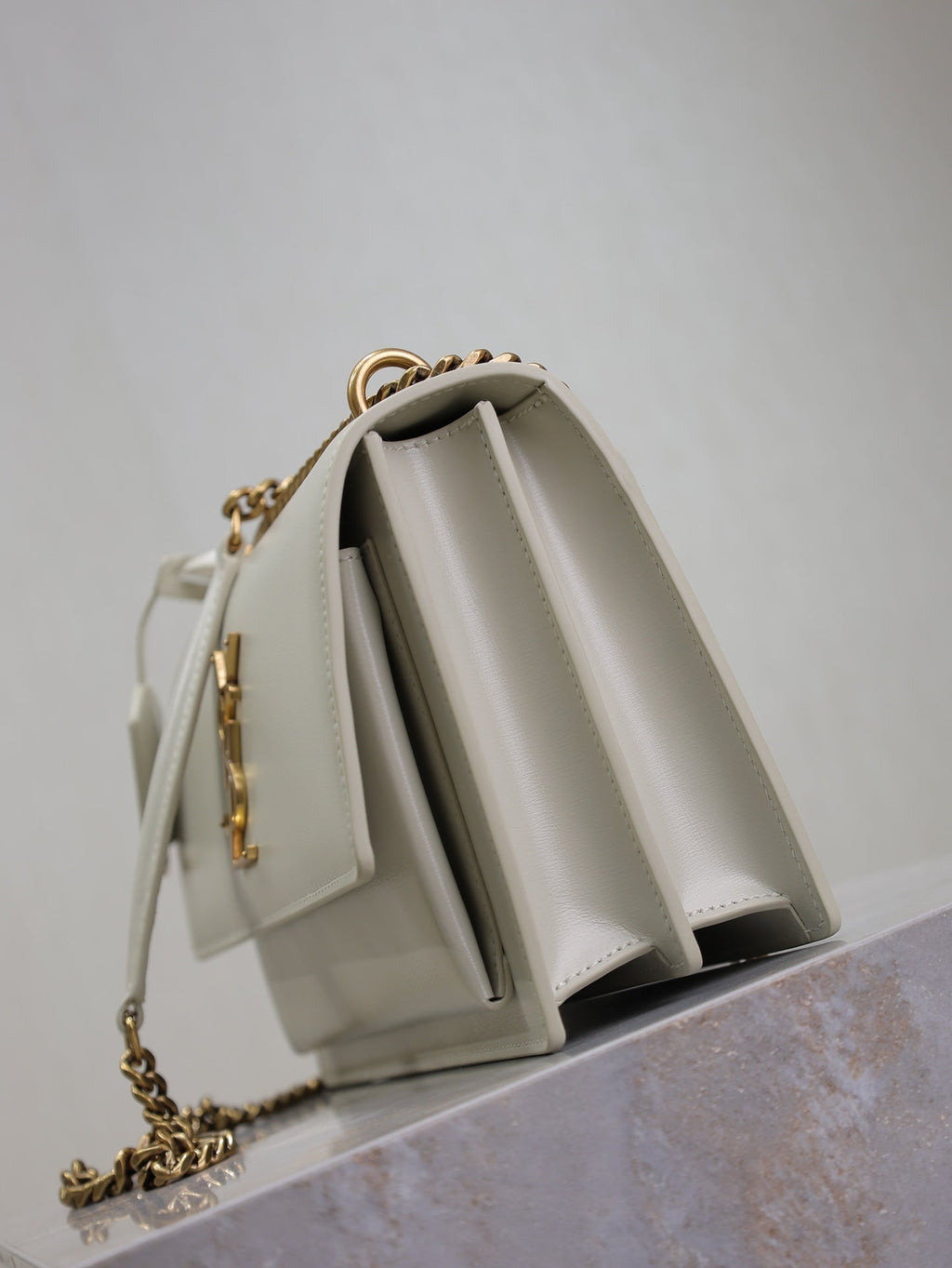 SAINT LAURENT YSL 25S SUNSET BAG 22 IN IVORY CALFSKIN GOLD HARDWRE