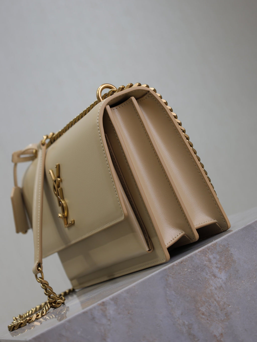 SAINT LAURENT YSL 25S SUNSET BAG 22 IN NUDE CALFSKIN GOLD HARDWRE