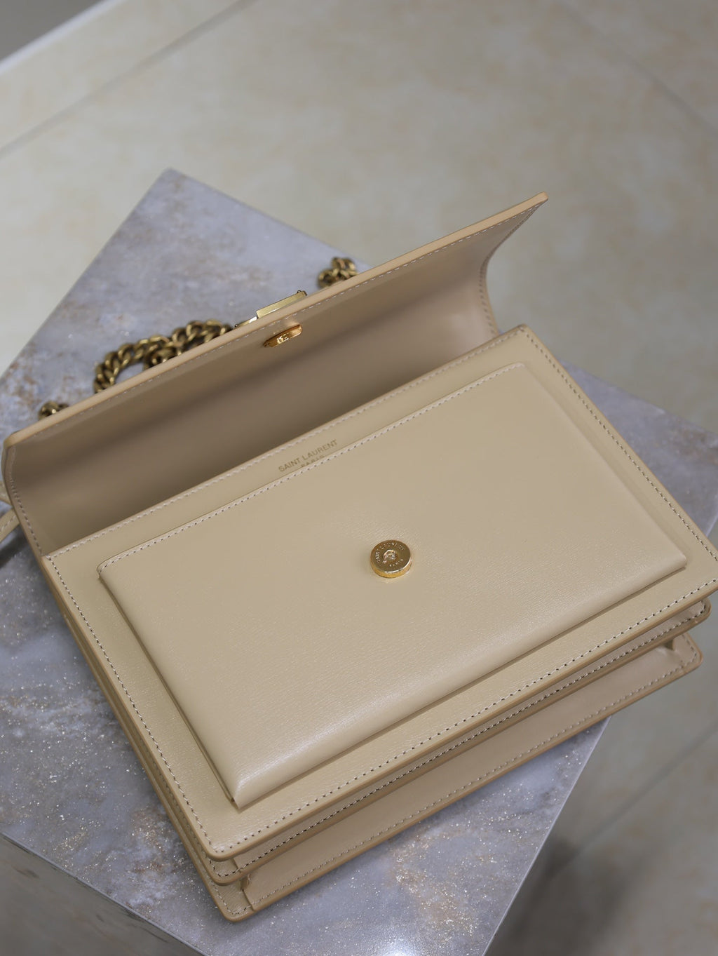 SAINT LAURENT YSL 25S SUNSET BAG 22 IN NUDE CALFSKIN GOLD HARDWARE