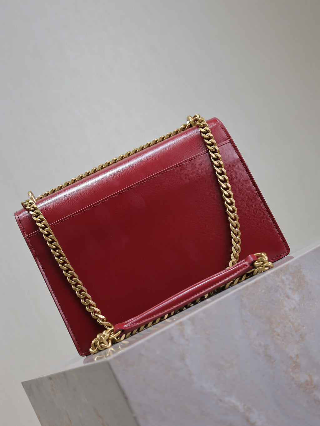 SAINT LAURENT YSL 25S SUNSET BAG 22 IN CRIMSON RED CALFSKIN GOLD HARDWARE