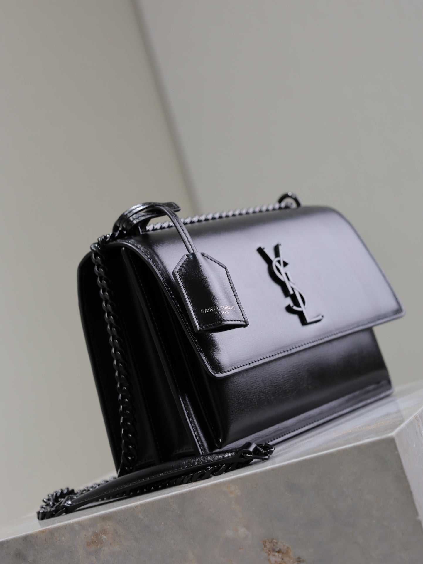 SAINT LAURENT YSL 25S SUNSET BAG 22 IN BLACK CALFSKIN BLACK HARDWRE