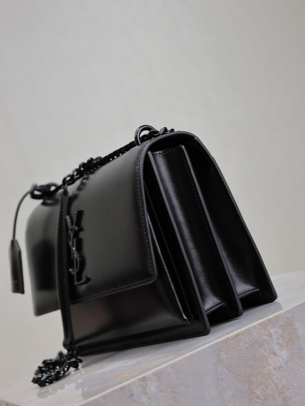 SAINT LAURENT YSL 25S SUNSET BAG 22 IN BLACK CALFSKIN BLACK HARDWRE