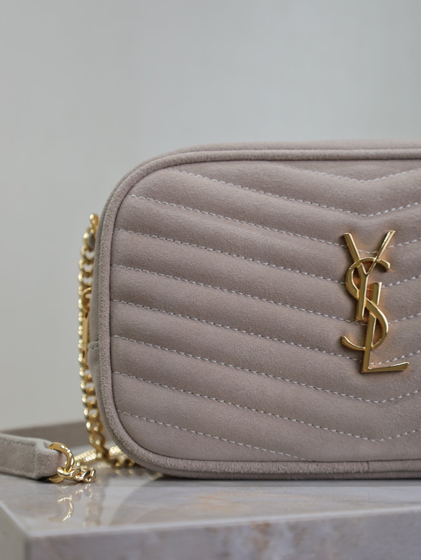 SAINT LAURENT LOU MINI CAMERA BAG 18 IN SILVER PINK SUEDE GOLD HARDWARE