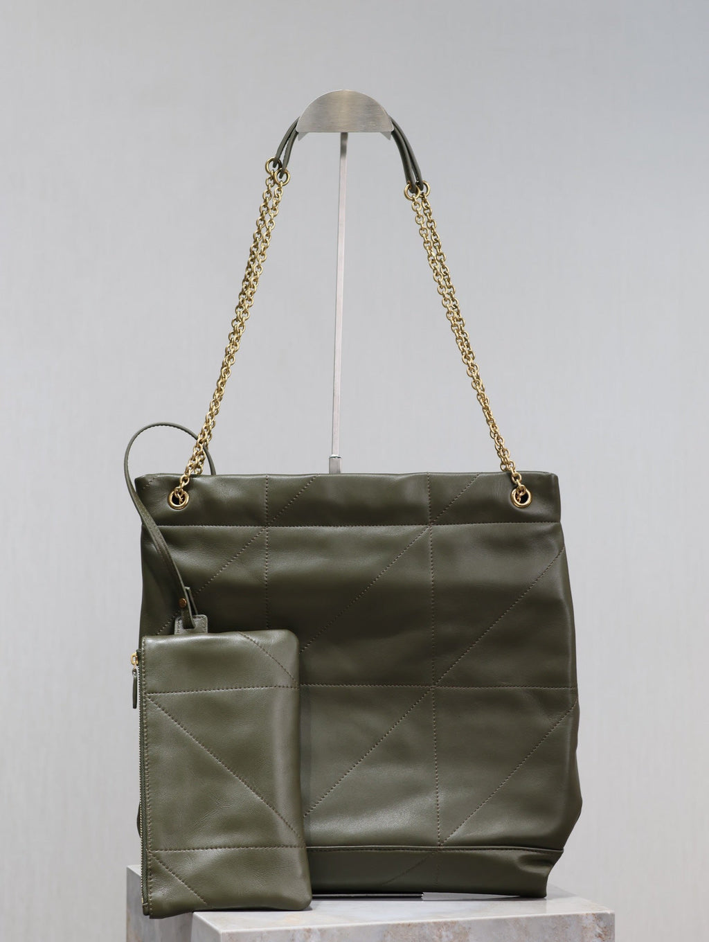 SAINT LAURENT JAMIE POCHON 38 IN ARMY GREEN LAMBSKIN GOLD HARDWARE