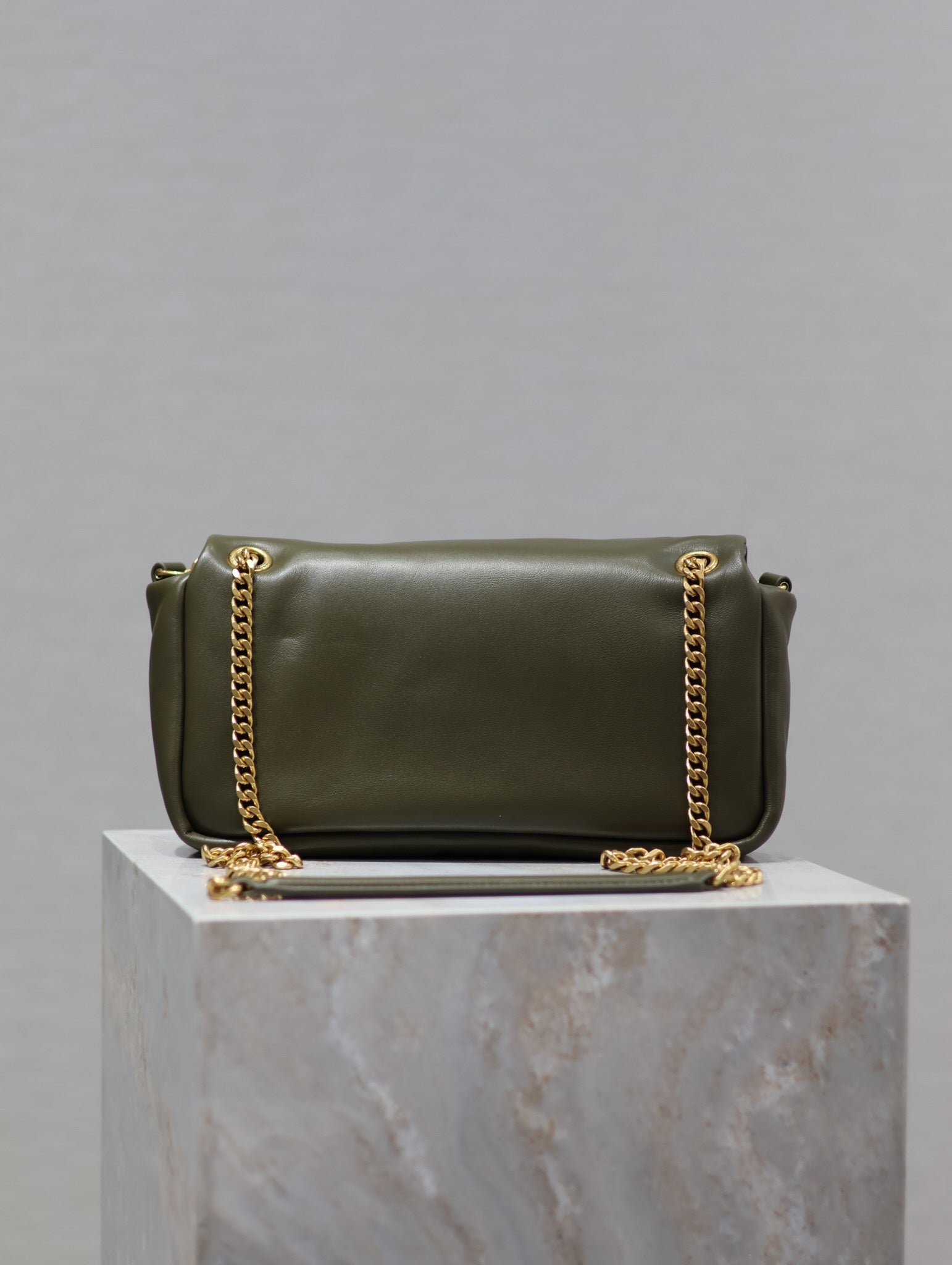 SAINT LAURENT CALYPSO CHAIN BAG 26 IN ARMY GREEN SMOOTH LAMBSKIN
