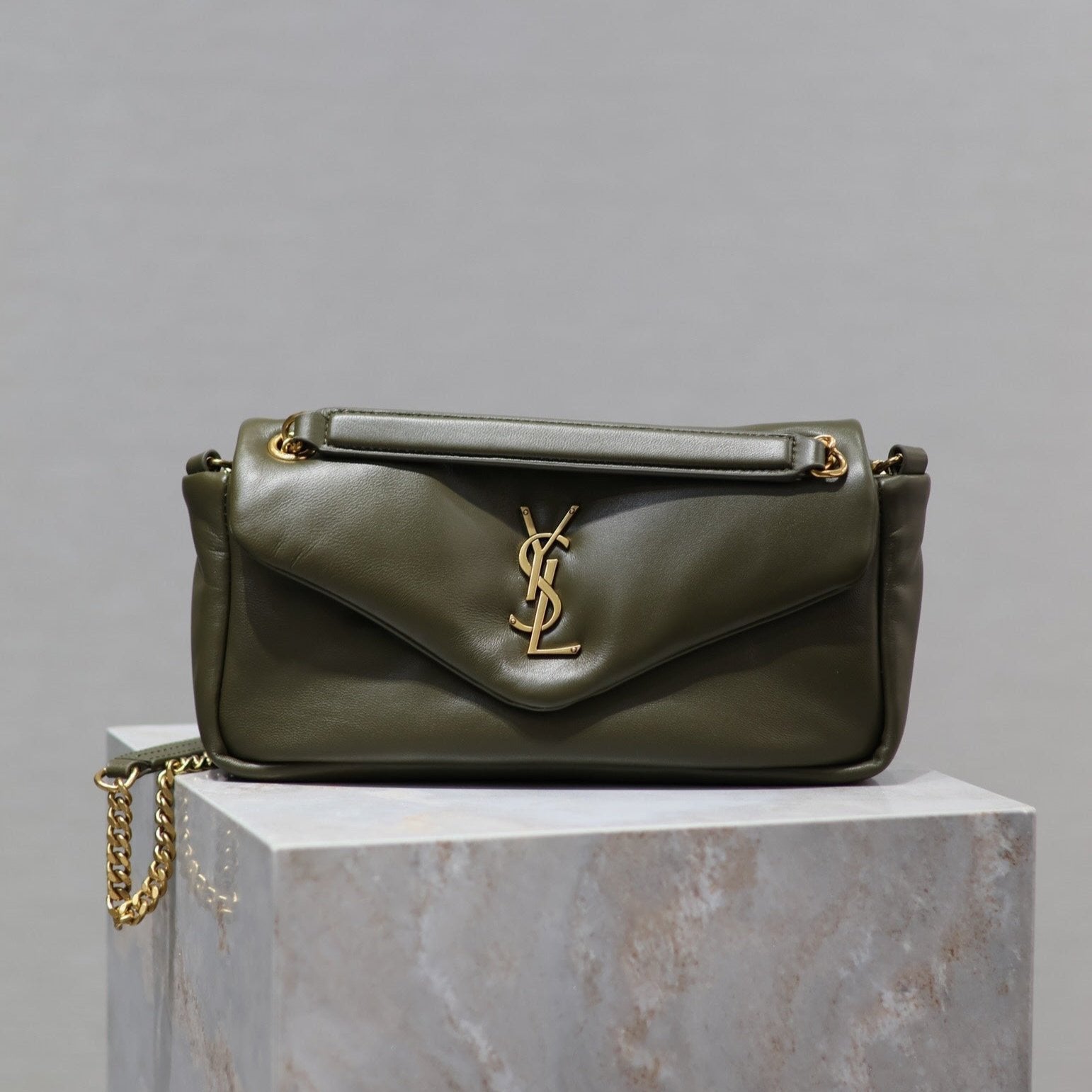 SAINT LAURENT CALYPSO CHAIN BAG 26 IN ARMY GREEN SMOOTH LAMBSKIN