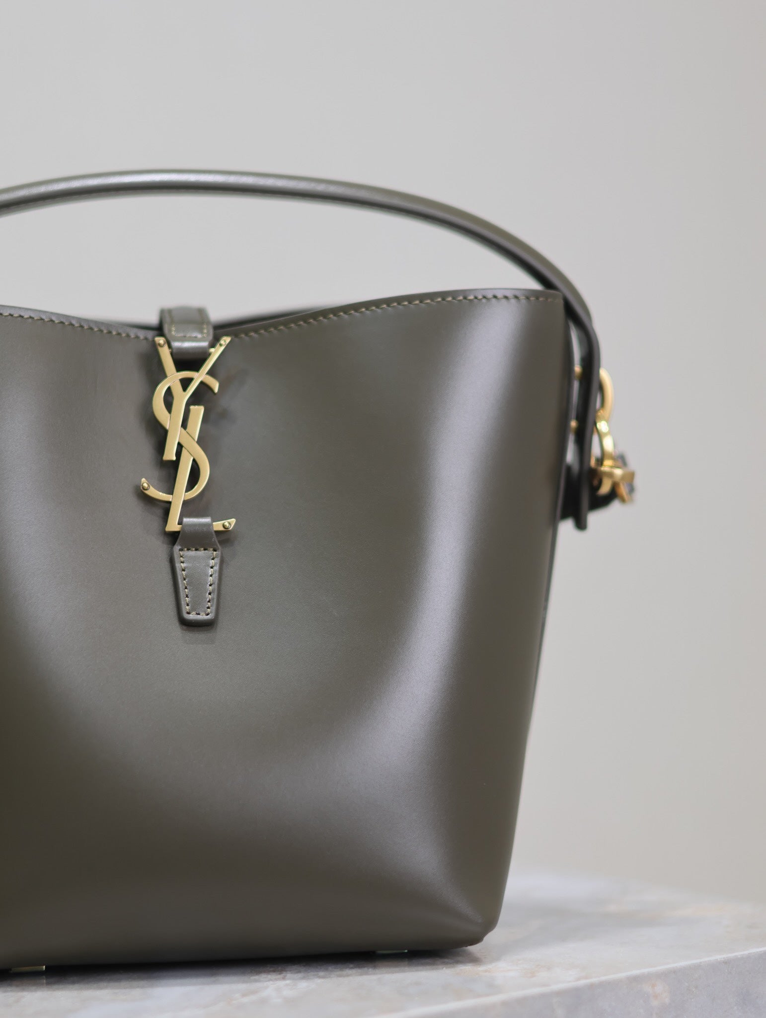 SAINT LAURENT LE 37 SMALL BUCKET BAG 20 IN KHAKI GREEN CALFSKIN GOLD HARDWARE