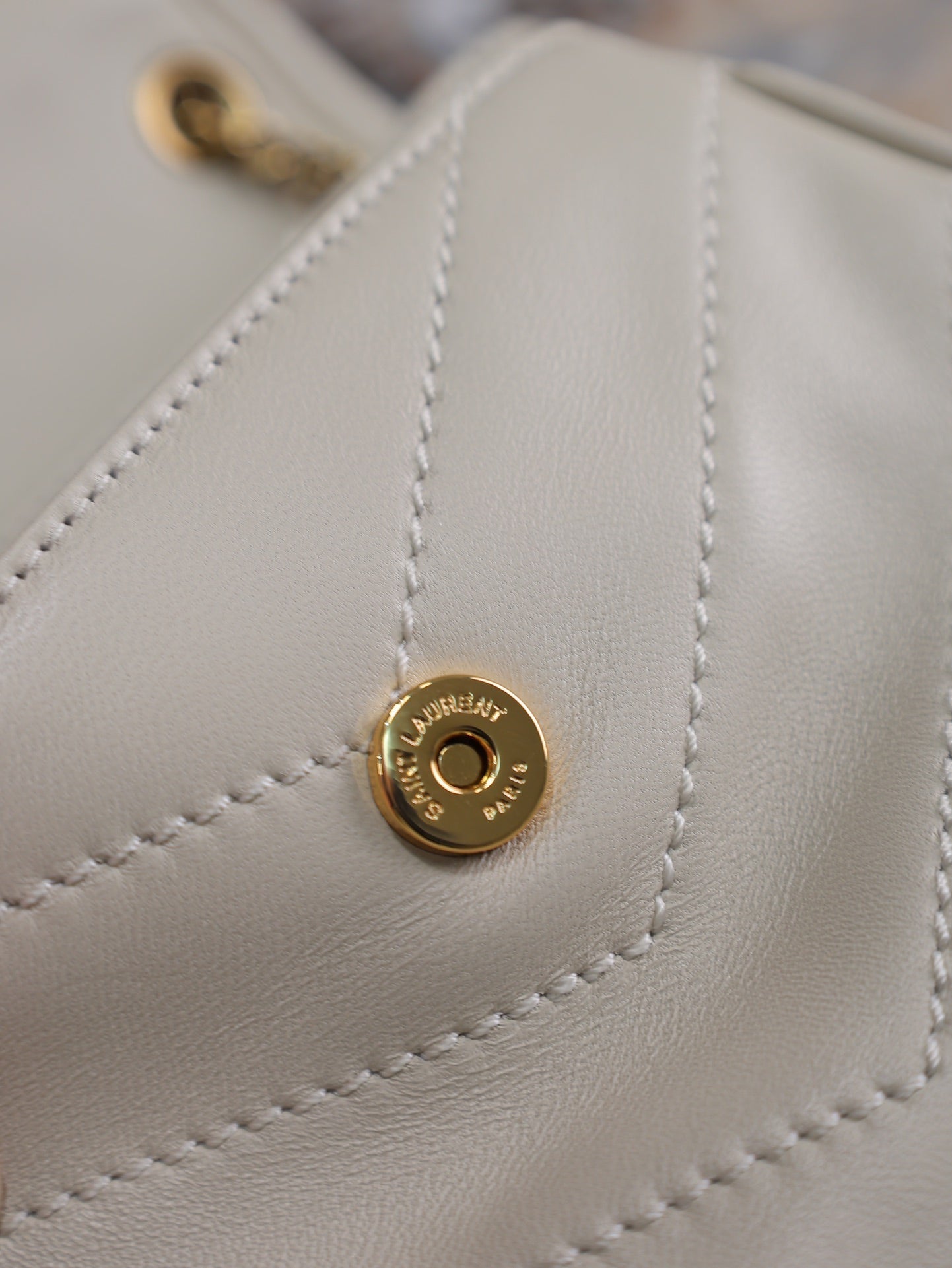 SAINT LAURENT NIKI BABY 22 IN RICE WHITE LAMBSKIN GOLD CHAIN