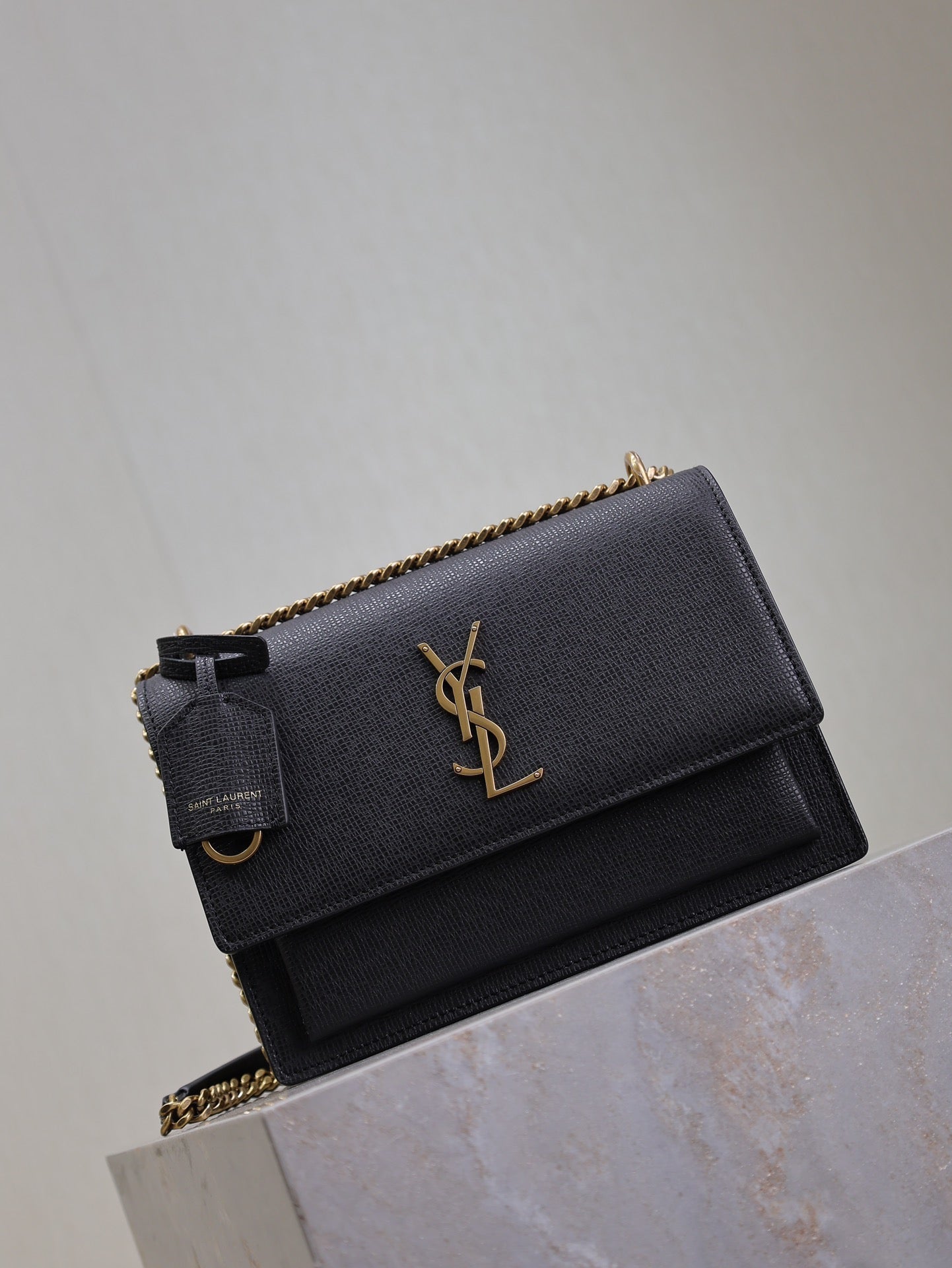 SAINT LAURENT YSL 25S SUNSET MEDIUM 22 IN BLACK GRAINED CALFSKIN GOLD HARDWRE