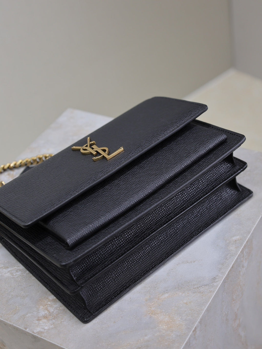 SAINT LAURENT YSL 25S SUNSET MEDIUM 22 IN BLACK GRAINED CALFSKIN GOLD HARDWRE