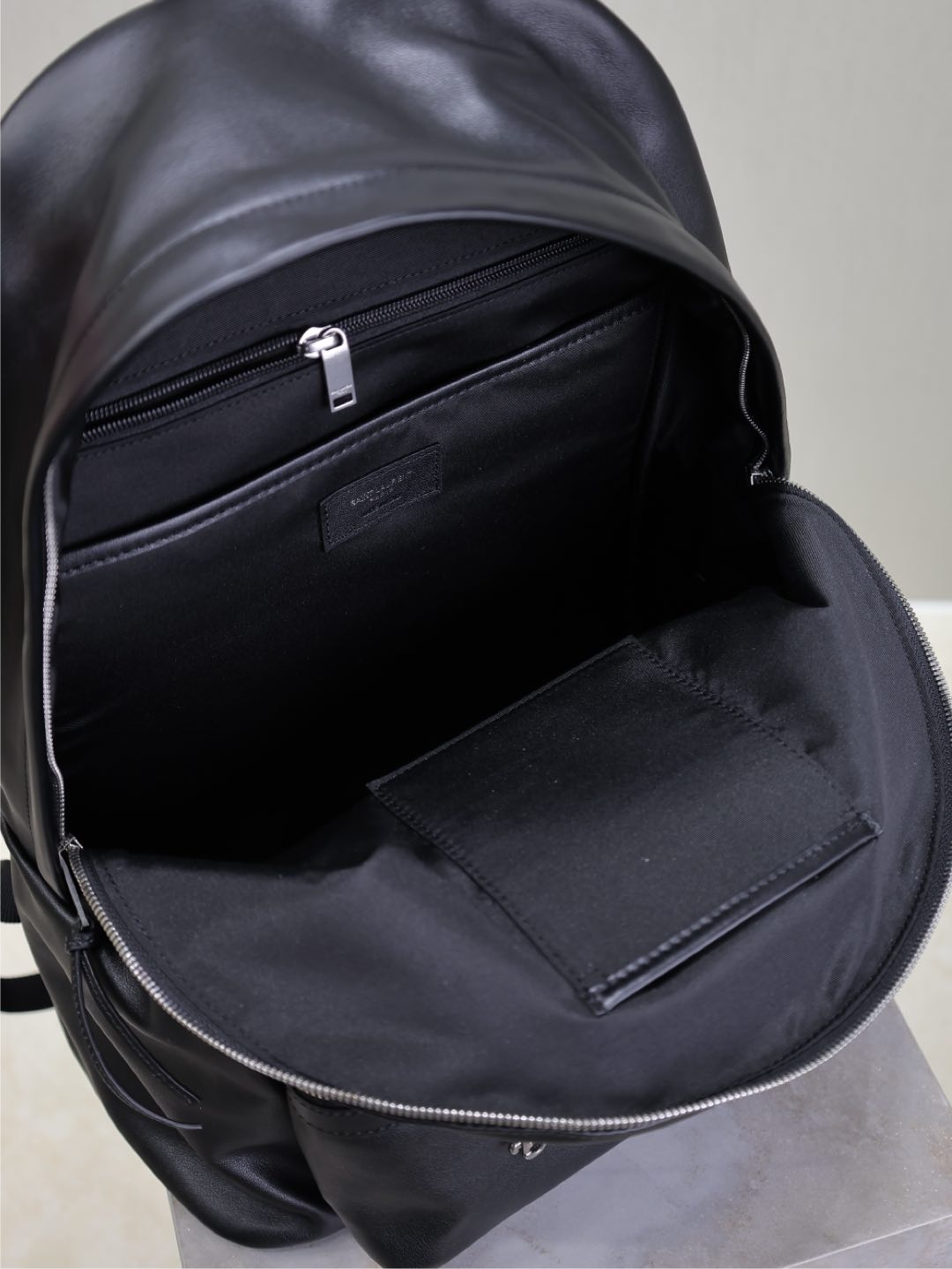 SAINT LAURENT CITY BACKPACK 38 IN BLACK CALFSKIN