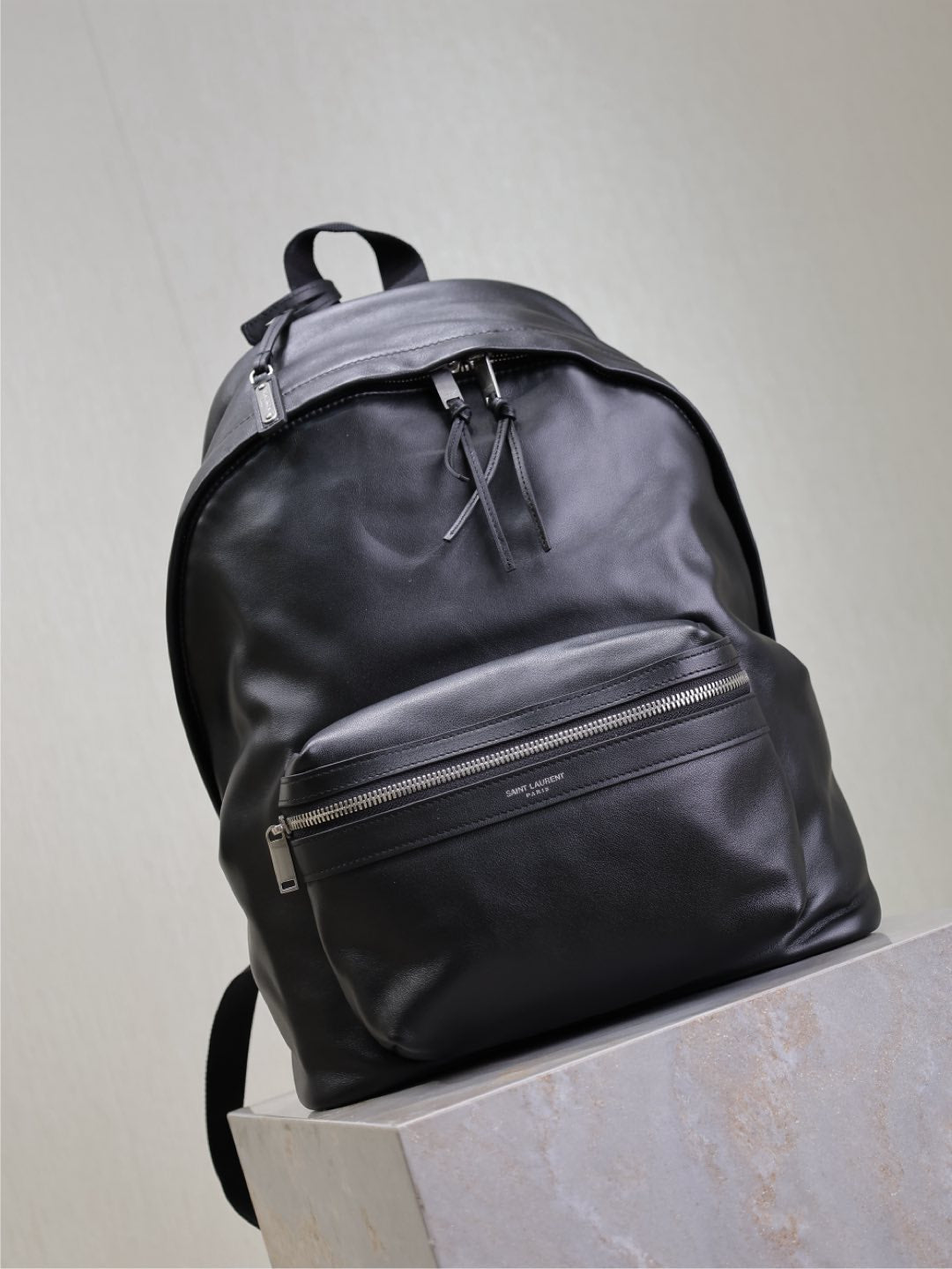 SAINT LAURENT CITY BACKPACK 35 IN BLACK CALFSKIN