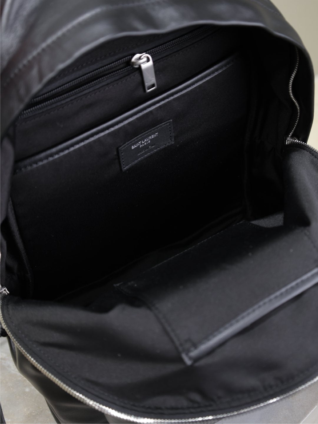 SAINT LAURENT CITY BACKPACK 35 IN BLACK CALFSKIN