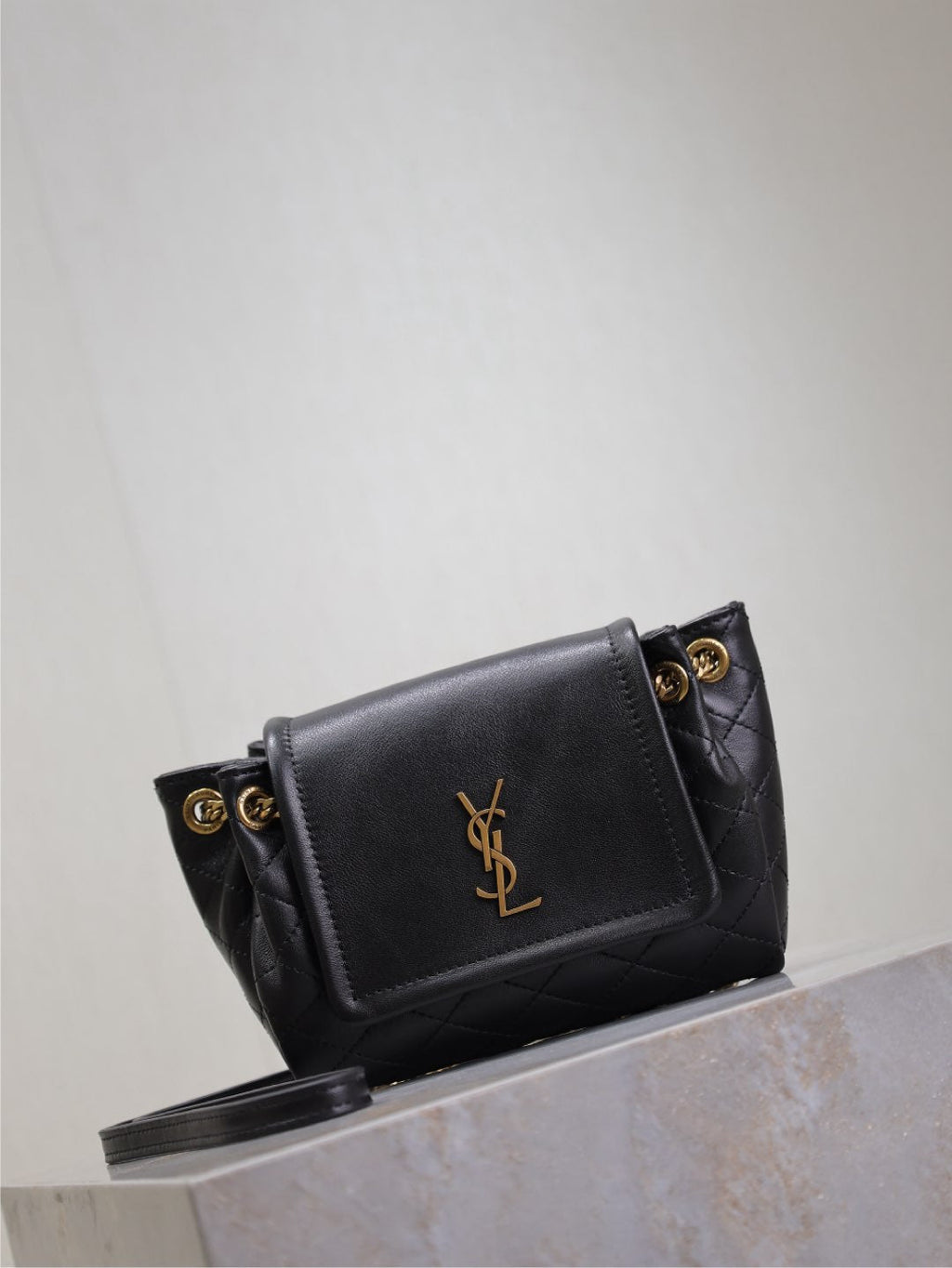SAINT LAURENT MINI NOLITA BAG 18 IN BLACK LAMBSKIN COPPER HARDWARE