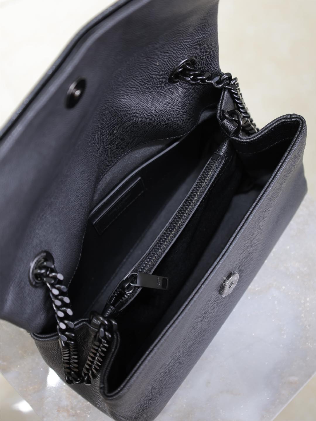 SAINT LAURENT WEST HOLLYWOOD SMALL BAG 24 IN BLACK CALFSKIN BLACK HARDWARE