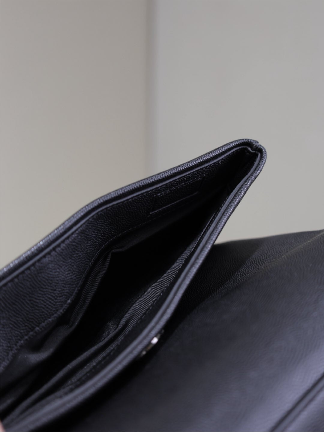 SAINT LAURENT WEST HOLLYWOOD SMALL BAG 24 IN BLACK CALFSKIN BLACK HARDWARE