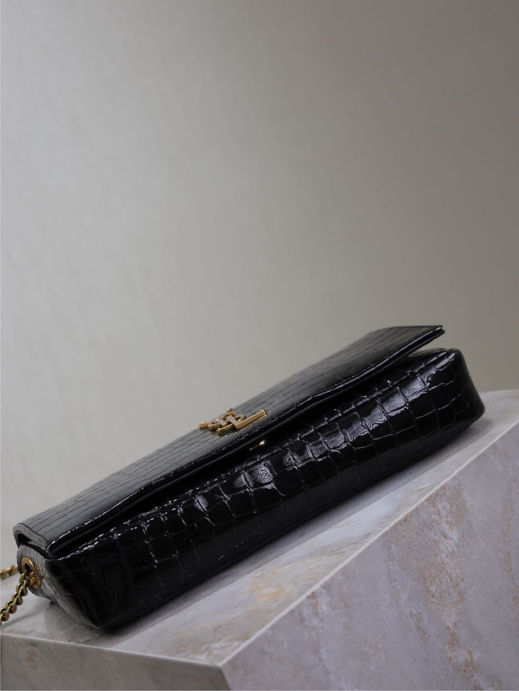 SAINT LAURENT KATE 99 MEDIUM BAG 26 IN BLACK CROCODILE-EMBOSSED CALFSKIN COPPER HARDWARE