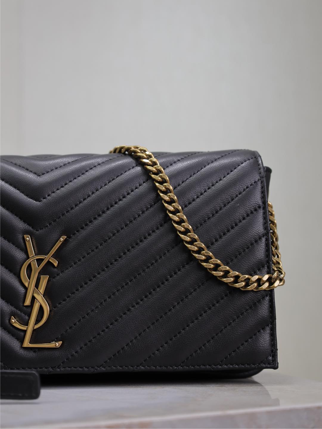 SAINT LAURENT KATE 99 MEDIUM BAG 26 IN BLACK QUILTED NAPPA CALFSKIN COPPER HARDWARE