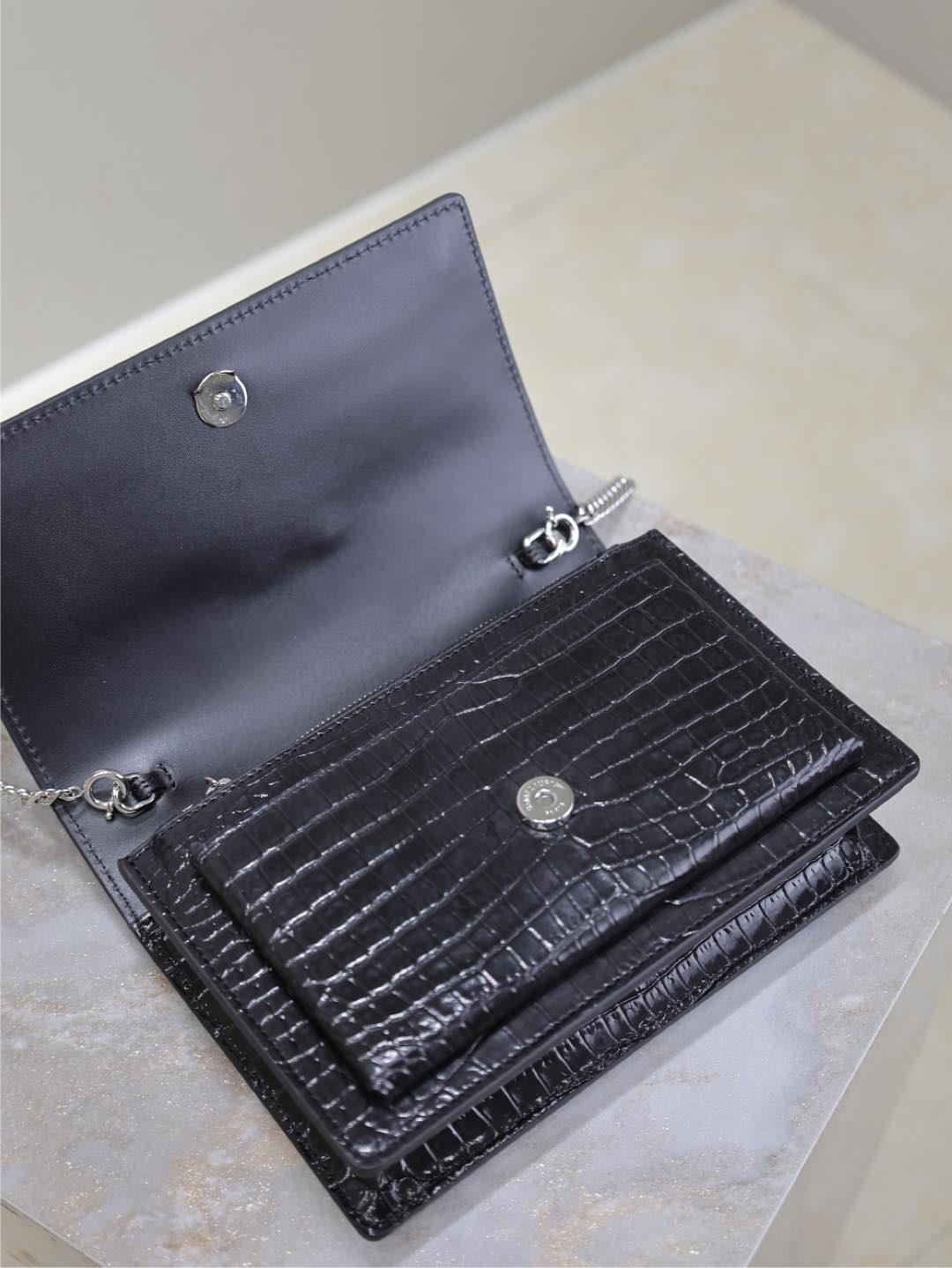 SAINT LAURENT SUNSET SMALL BAG 19 IN BLACK CROCODILE-EMBOSSED CALFSKIN SILVER HARDWARE