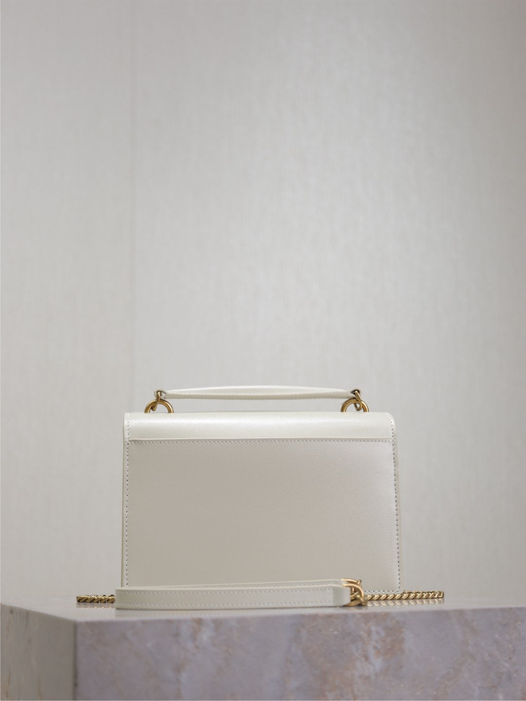 SAINT LAURENT SUNSET SMALL BAG 19 IN WHITE CALFSKIN GOLD HARDWARE