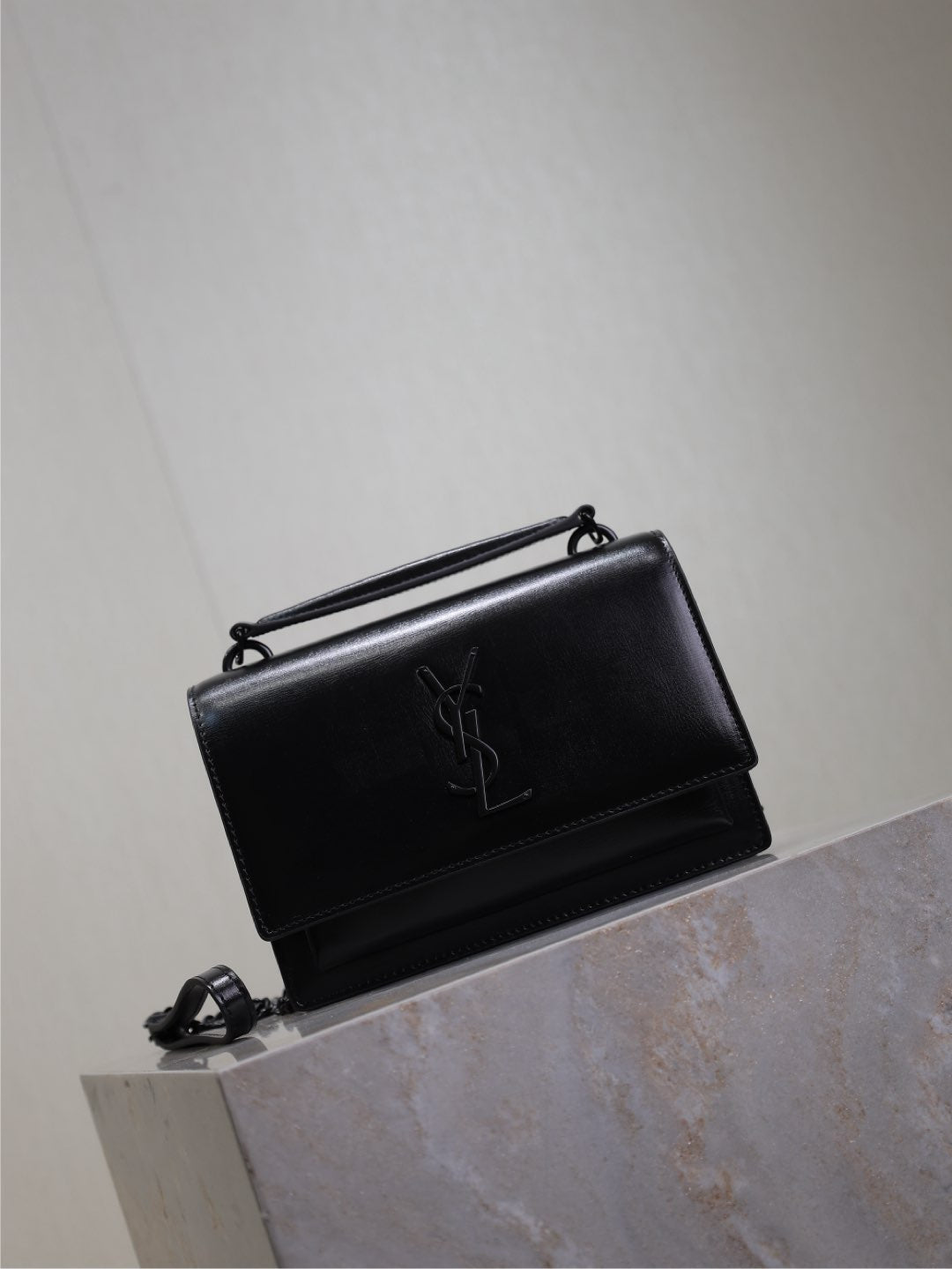SAINT LAURENT SUNSET SMALL BAG 19 IN BLACK CALFSKIN BLACK HARDWARE