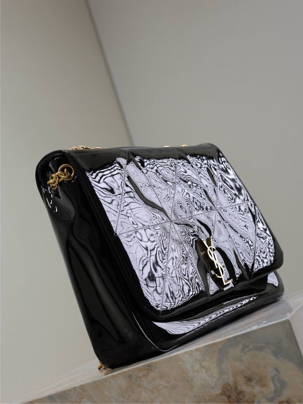 SAINT LAURENT JAMIE 4.3 LARGE BAG 43 IN BLACK PATENT LAMBSKIN GOLD HARDWARE