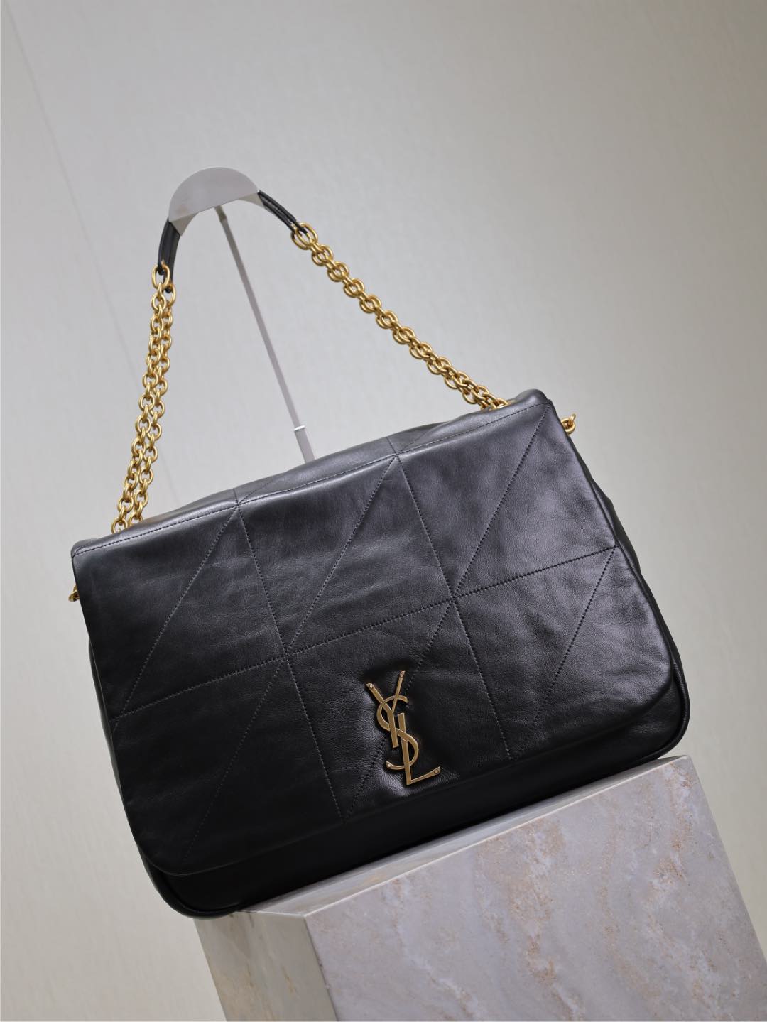 SAINT LAURENT JAMIE 4.3 LARGE BAG 43 IN BLACK LAMBSKIN GOLD HARDWARE