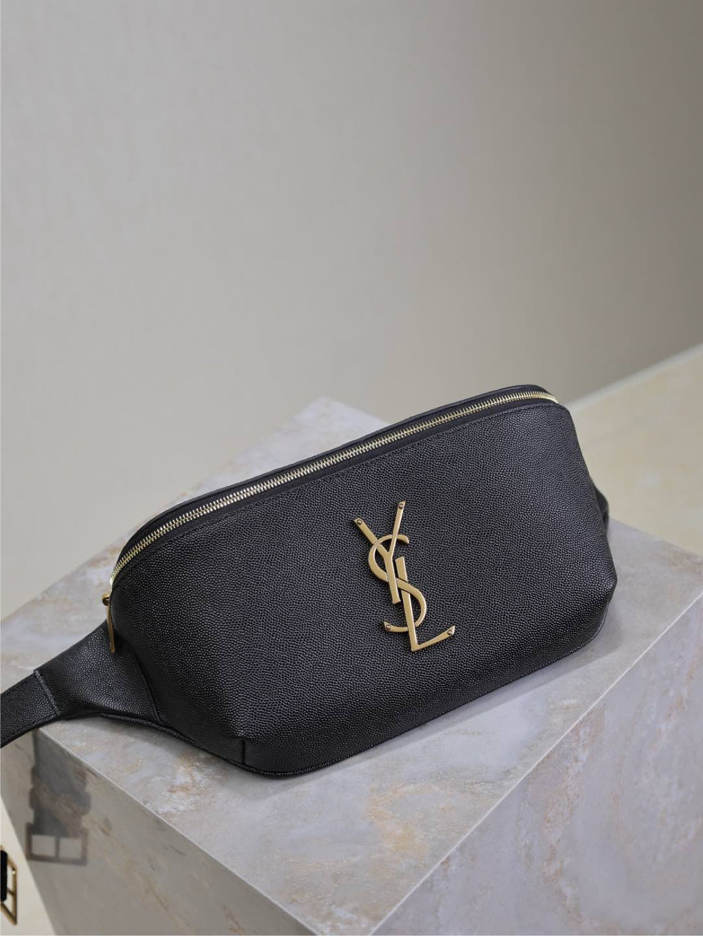 SAINT LAURENT CLASSIC CROSSBODY BAG 25 IN BLACK CAVIAR LEATHER GOLD LOGO