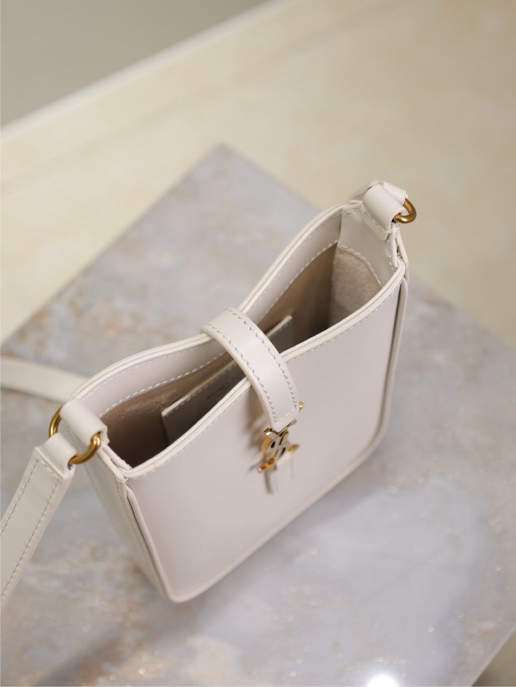 SAINT LAURENT LE 5 À 7 PHONE BAG 18 IN WHITE CALFSKIN