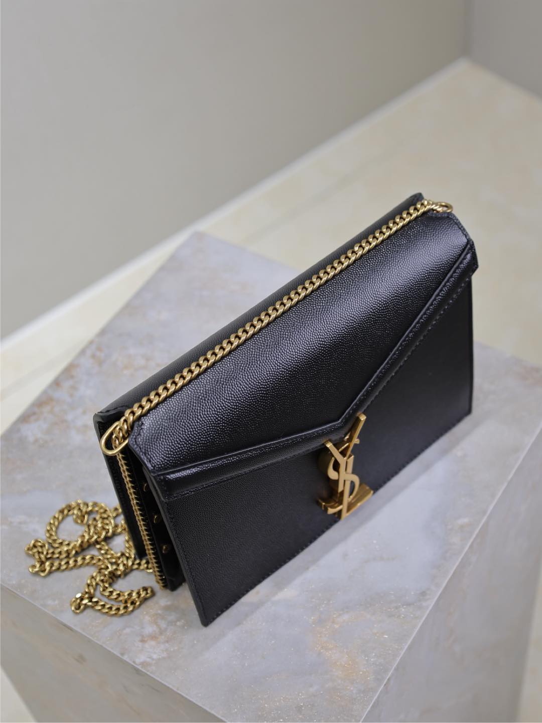 SAINT LAURENT CASSANDRA CHAIN BAG 22 IN BLACK CAVIAR PATTERN CALFSKIN GOLD HARDWARE