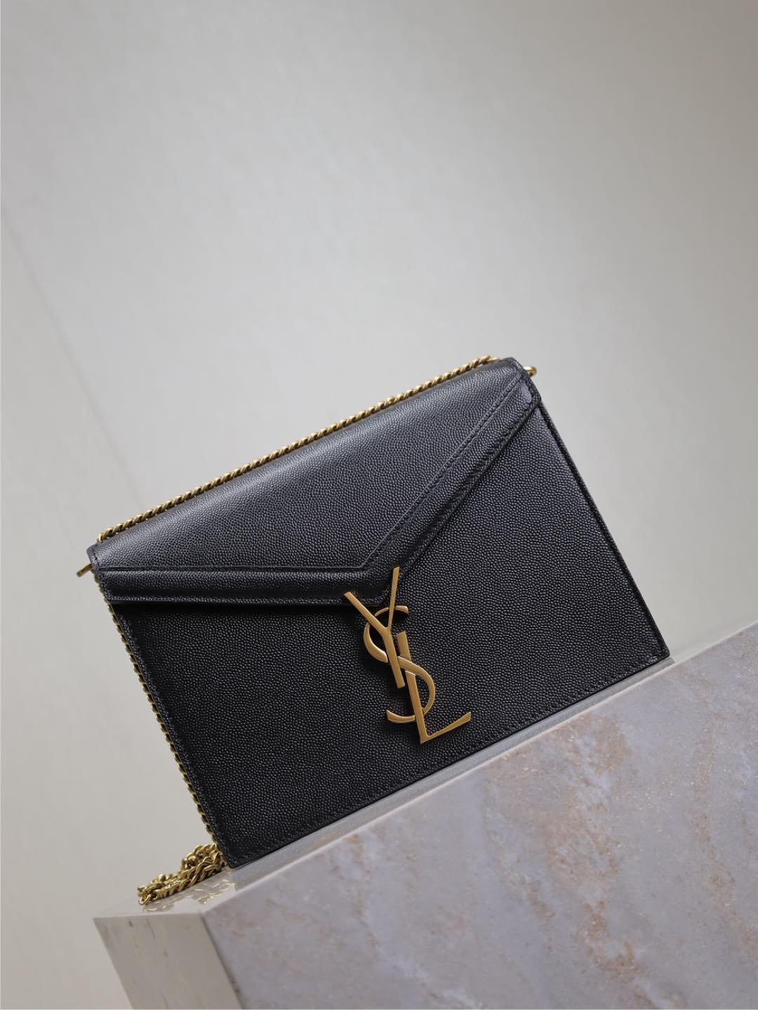 SAINT LAURENT CASSANDRA CHAIN BAG 22 IN BLACK CAVIAR PATTERN CALFSKIN GOLD HARDWARE