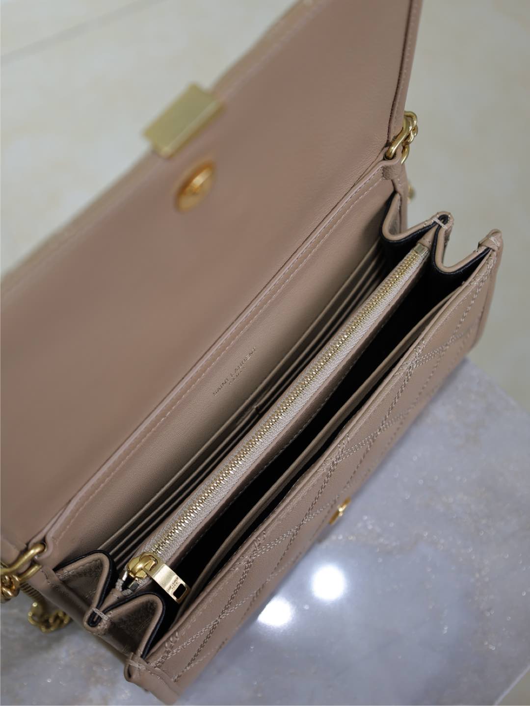 SAINT LAURENT BECKY 22 IN MEDIUM BROWN QUILTED LAMBSKIN GOLD HARDWARE