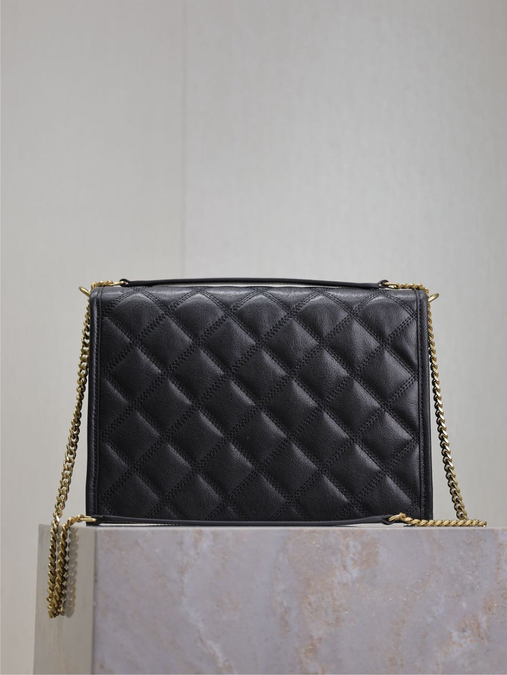 SAINT LAURENT BECKY 26 IN BLACK QUILTED LAMBSKIN GOLD HARDWARE