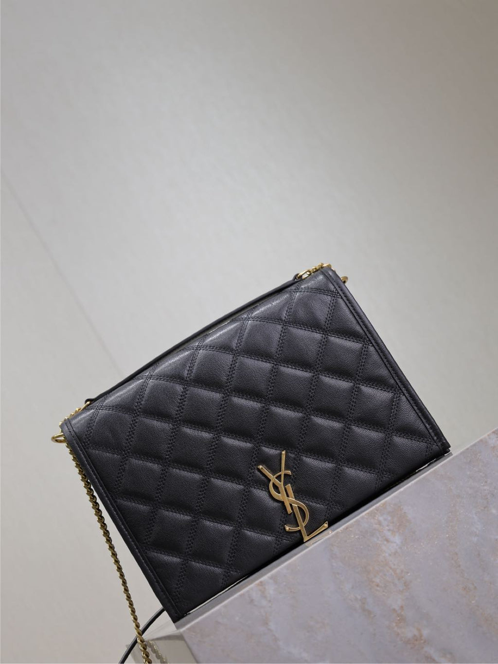 SAINT LAURENT BECKY 26 IN BLACK QUILTED LAMBSKIN GOLD HARDWARE