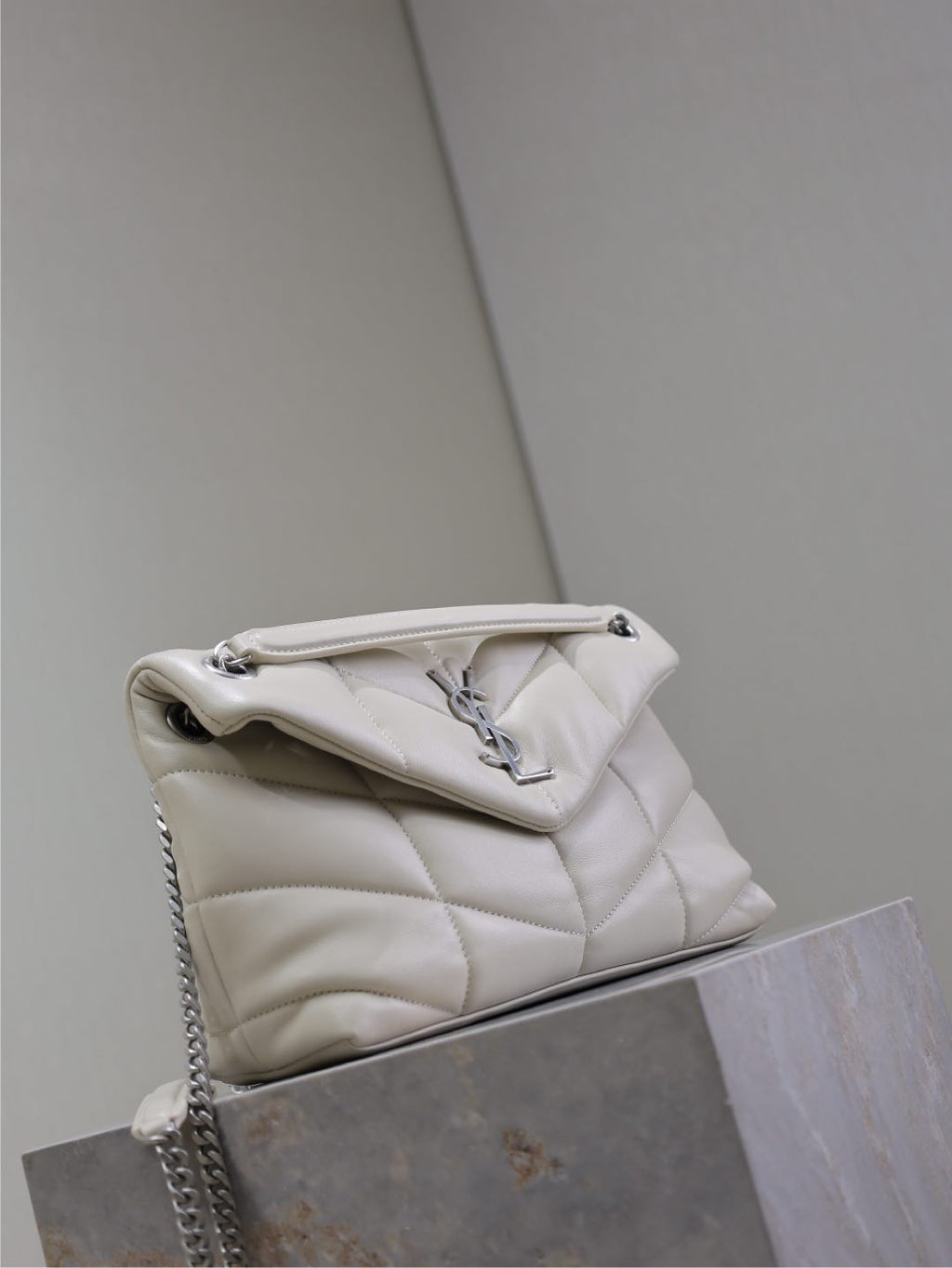 SAINT LAURENT YSL 25S LOULOU PUFFER MM 29 IN SMOKEY TAUPE CALFSKIN SILVER HARDWRE
