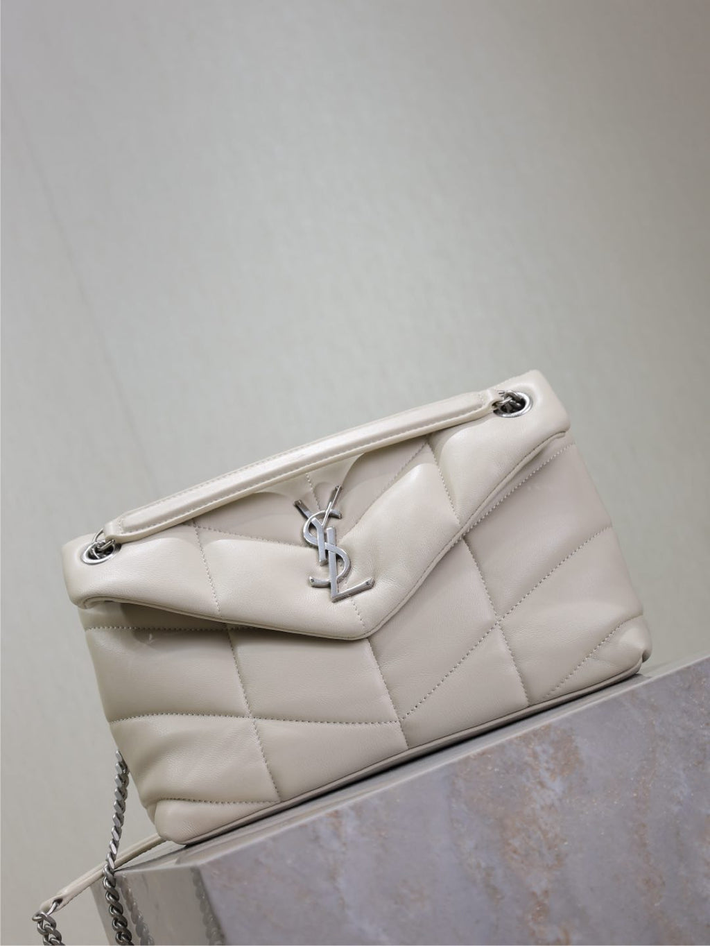 SAINT LAURENT YSL 25S LOULOU PUFFER MM 29 IN SMOKEY TAUPE CALFSKIN SILVER HARDWRE