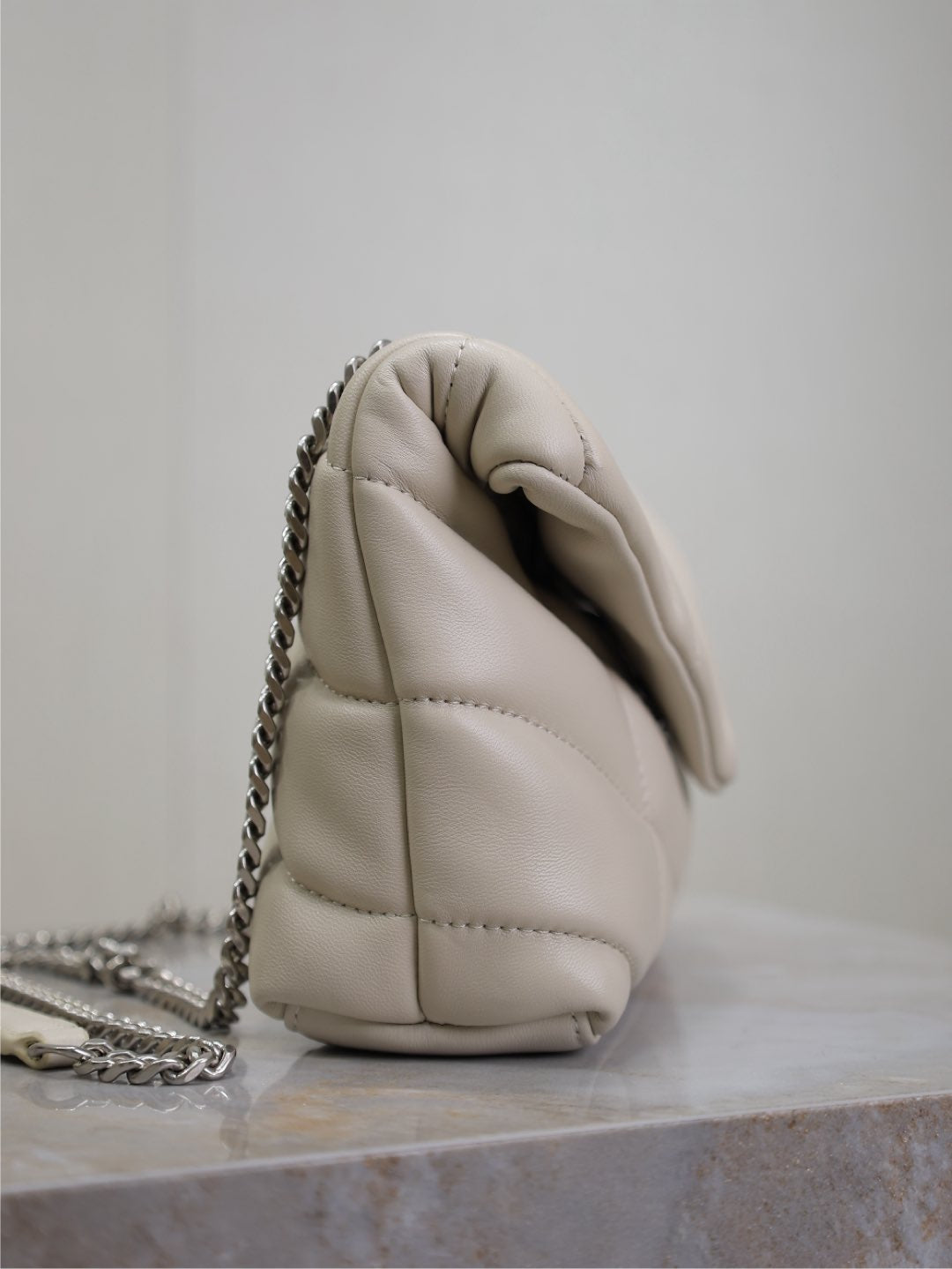 SAINT LAURENT YSL 25S LOULOU PUFFER MINI 23 IN SMOKEY TAUPE CALFSKIN SILVER HARDWARE
