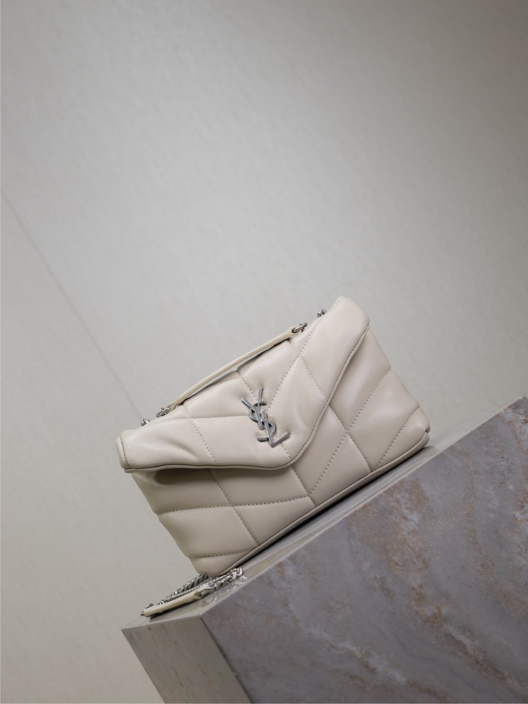 SAINT LAURENT YSL 25S LOULOU PUFFER MINI 23 IN SMOKEY TAUPE CALFSKIN SILVER HARDWARE