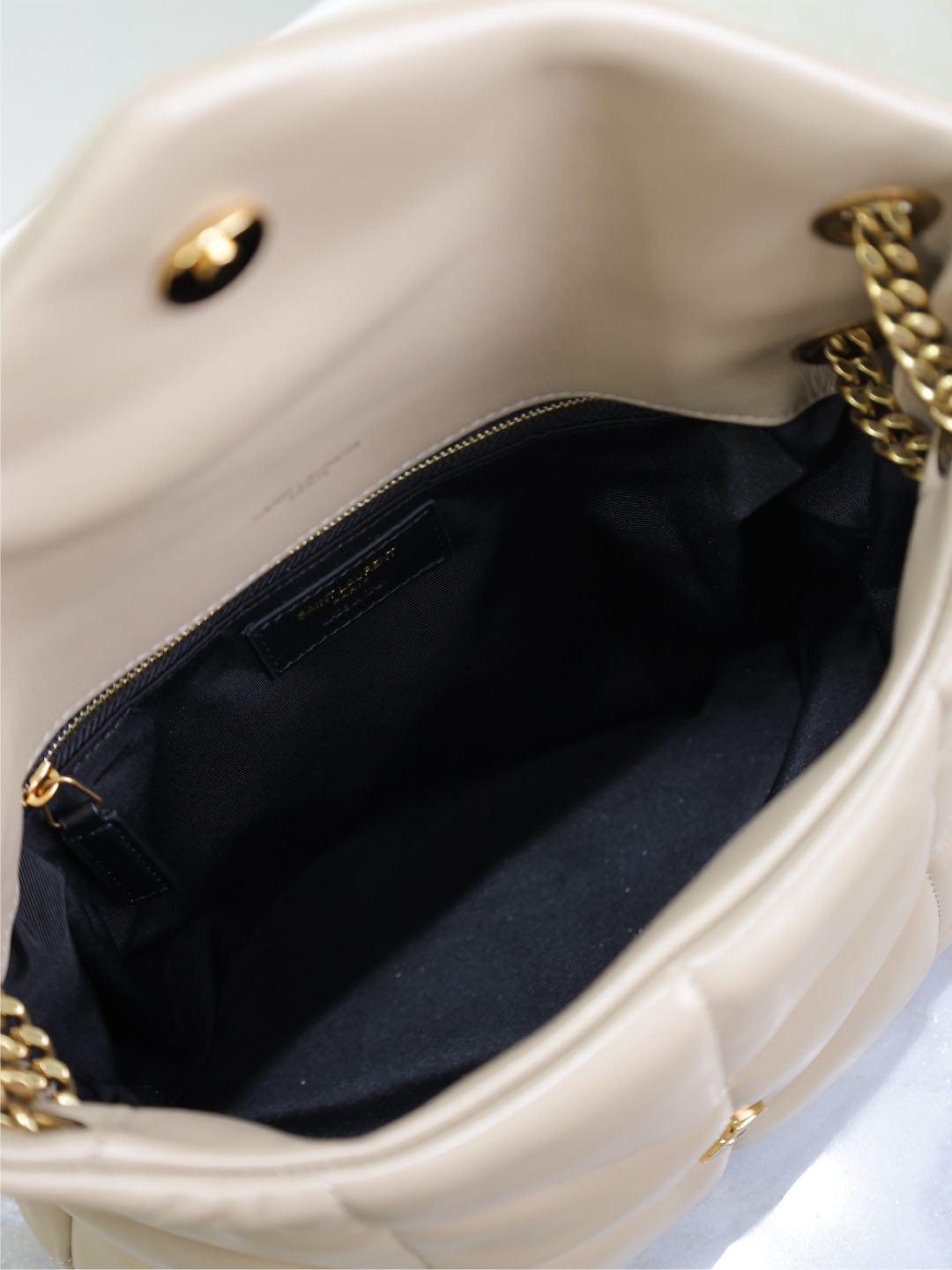 SAINT LAURENT YSL 25S LOULOU PUFFER MM 29 IN BROWN CALFSKIN GOLD HARDWRE