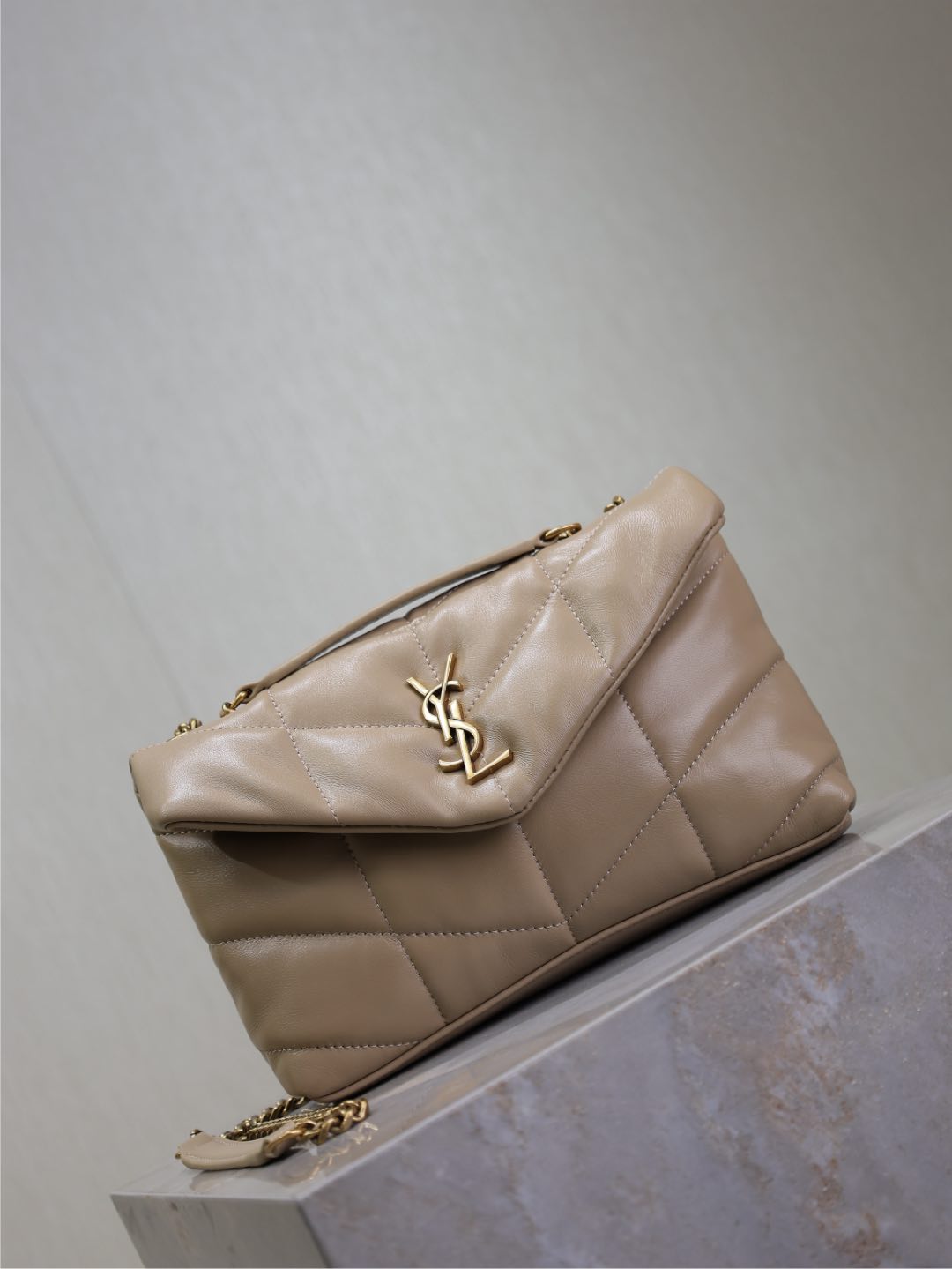 SAINT LAURENT YSL 25S LOULOU PUFFER MINI 23 IN BROWN CALFSKIN GOLD HARDWRE